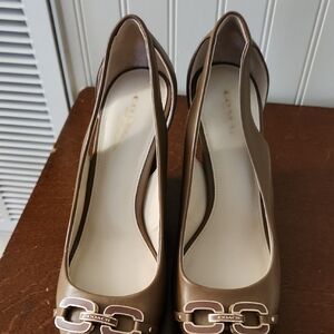 Coach Tan Women's Heels with Logo Accent
